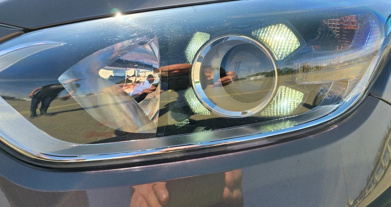 Kia Ceed cena 74500 przebieg: 62000, rok produkcji 2019 z Łapy małe 781